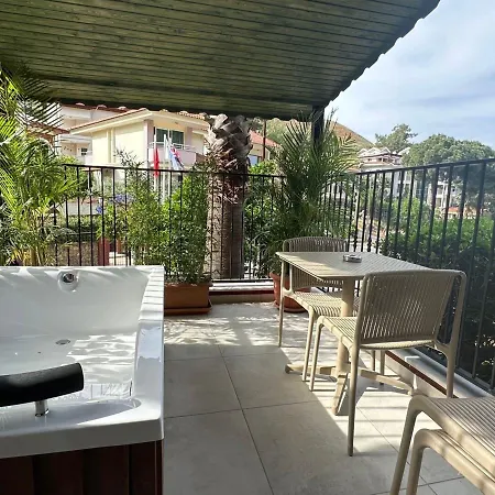 Grand Aquarium 3* マルマリス