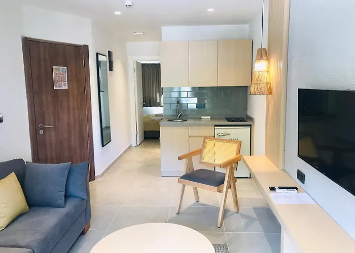 Grand Aquarium Apart-hotel