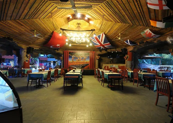 Apart-hotel Grand Aquarium 3*