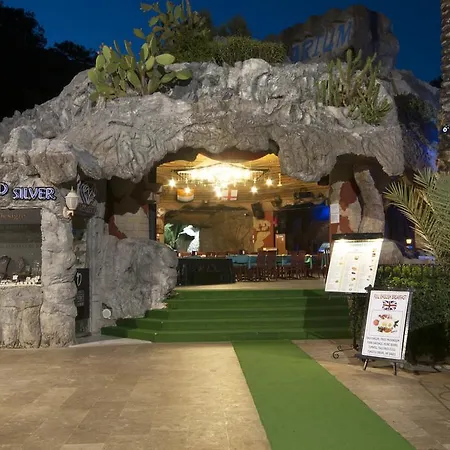 大水族馆公寓式酒店