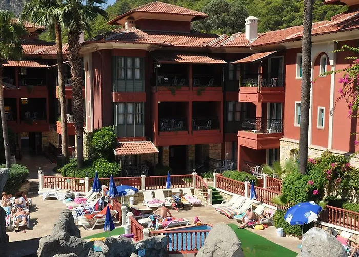 Grand Aquarium Hotel de apartamente 3*