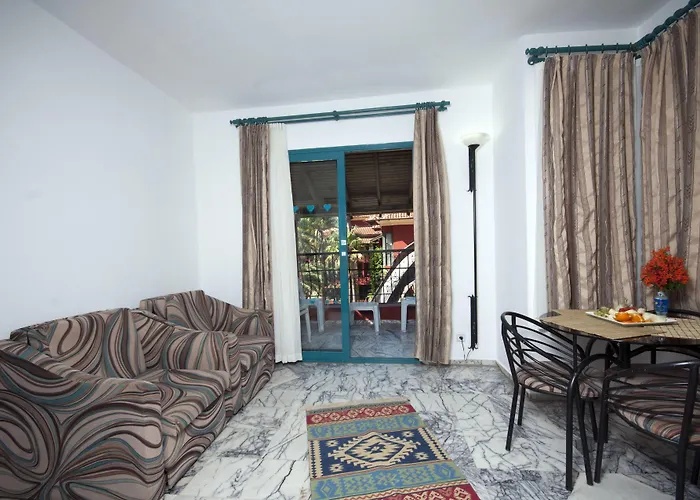 Grand Aquarium 3* מרמריס